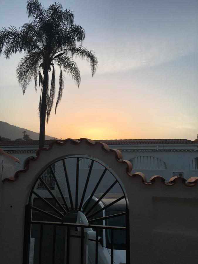 로스 레알레호스 Sunset House 아파트 외부 사진